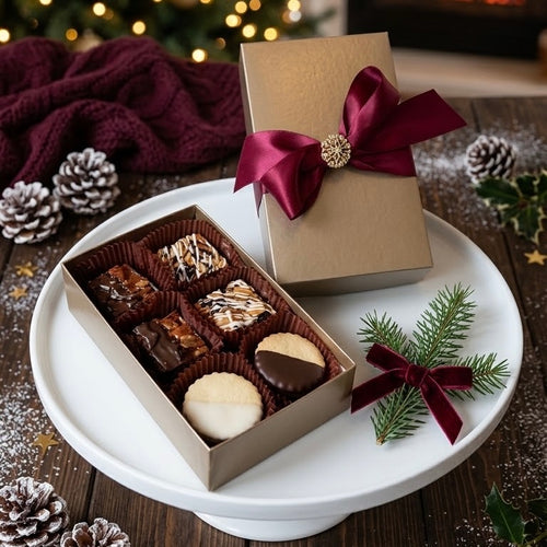 16-Piece Holiday 2026 Deluxe Gift Box (Available Nov. 23)