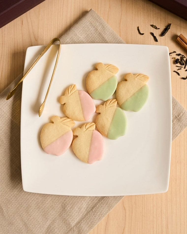 A la Carte Shortbread Apples (Favour Size) by the Dozen